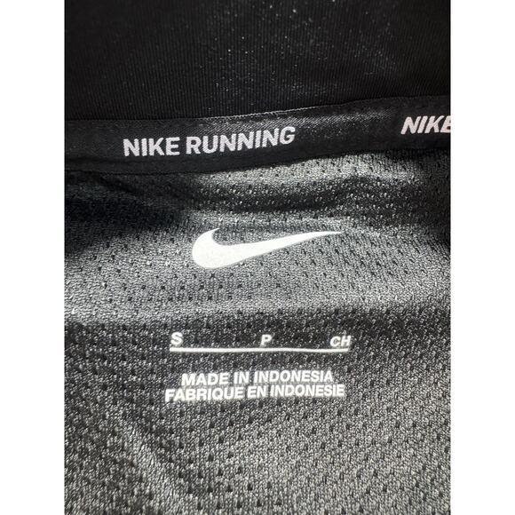 Nike Running Women  Jacket Sz S Black Brand New - Picture 6 of 10